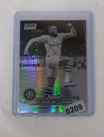 2023-24 Topps Stadium Club Chrome Bynoe-Gittens BLACK & WHITE /299 #43 Dortmund