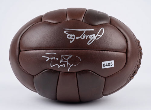 Wales 2011/12 Squad Signed Ball National Pride Edition Liverpool 1977 Eure