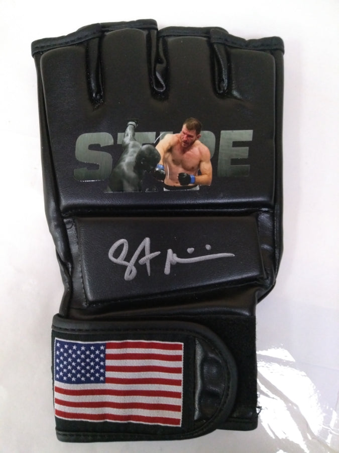 Stipe Miocic Signed Custom USA MMA Glove with Beckett Authentication