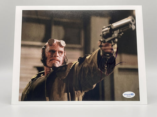 صورة موقعة من رون بيرلمان لفيلم Hellboy مقاس 8x10 مع شهادة أصالة من ACOA
