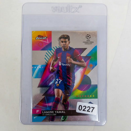 2023-24 Topps Finest LAMINE YAMAL RC #50 ROOKIE CARD Barcelona Spain