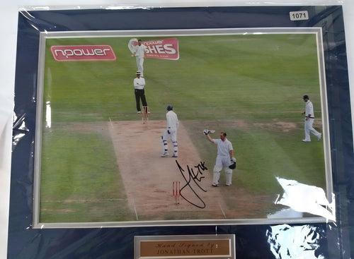 Jonathan Trott England Test Cricketer Memorabilia Photo 12x8 Unframed Print