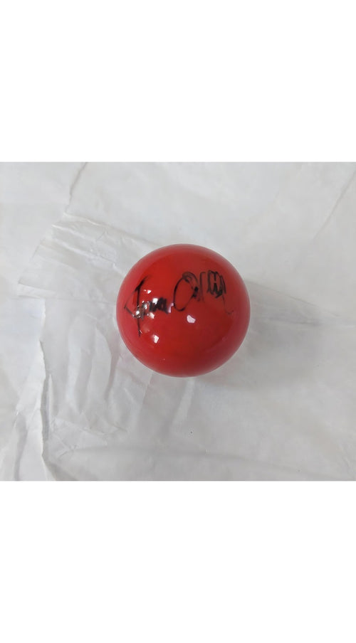 Rare Ronnie OSullivan Signed Snooker Ball Perfect for Collectors and Fans