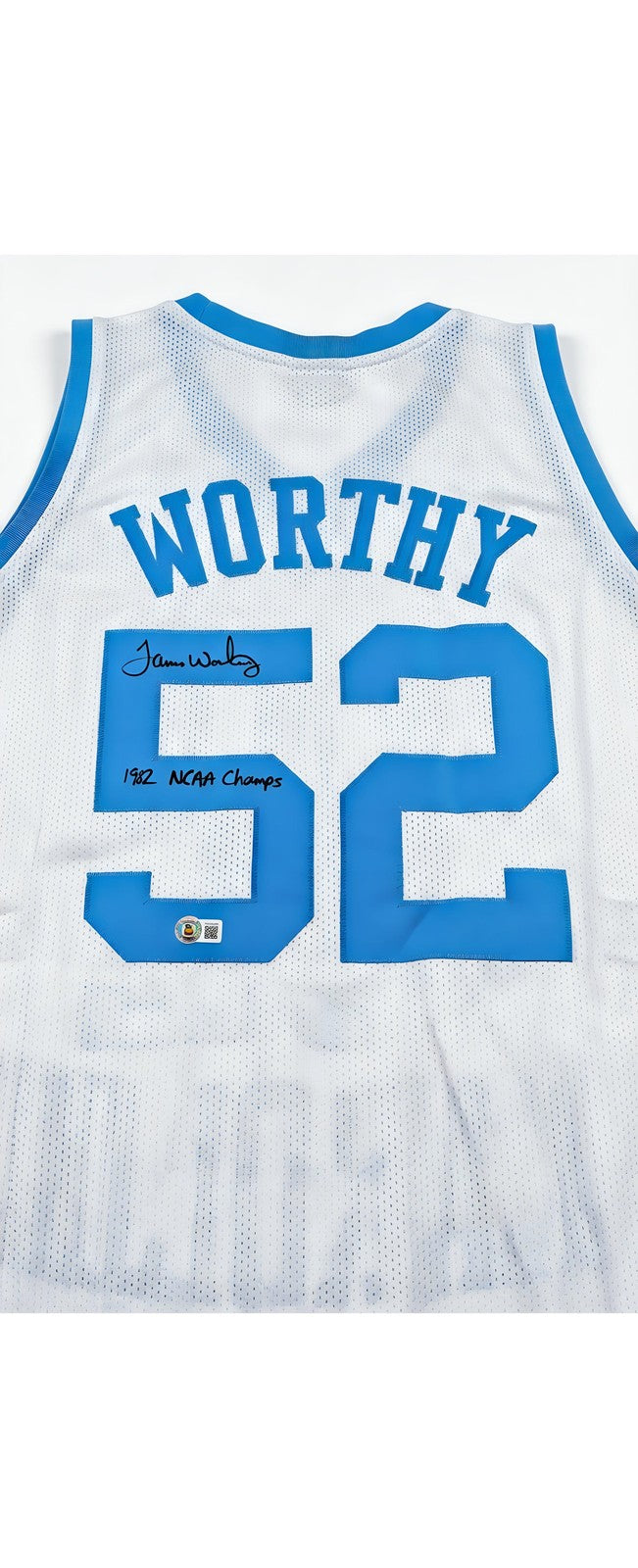 James Worthy Signed Jersey 82 NCAA Champs Beckett Lakers NBA Legend